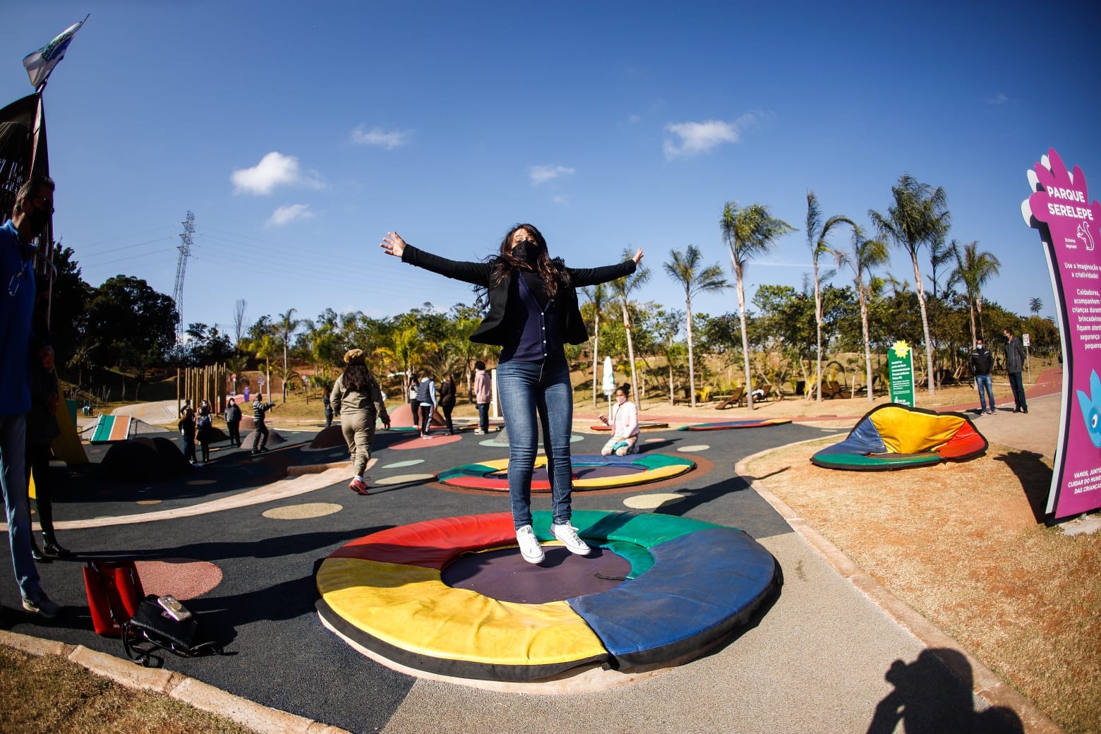 MUNDO DAS CRIAN&Ccedil;AS (2)