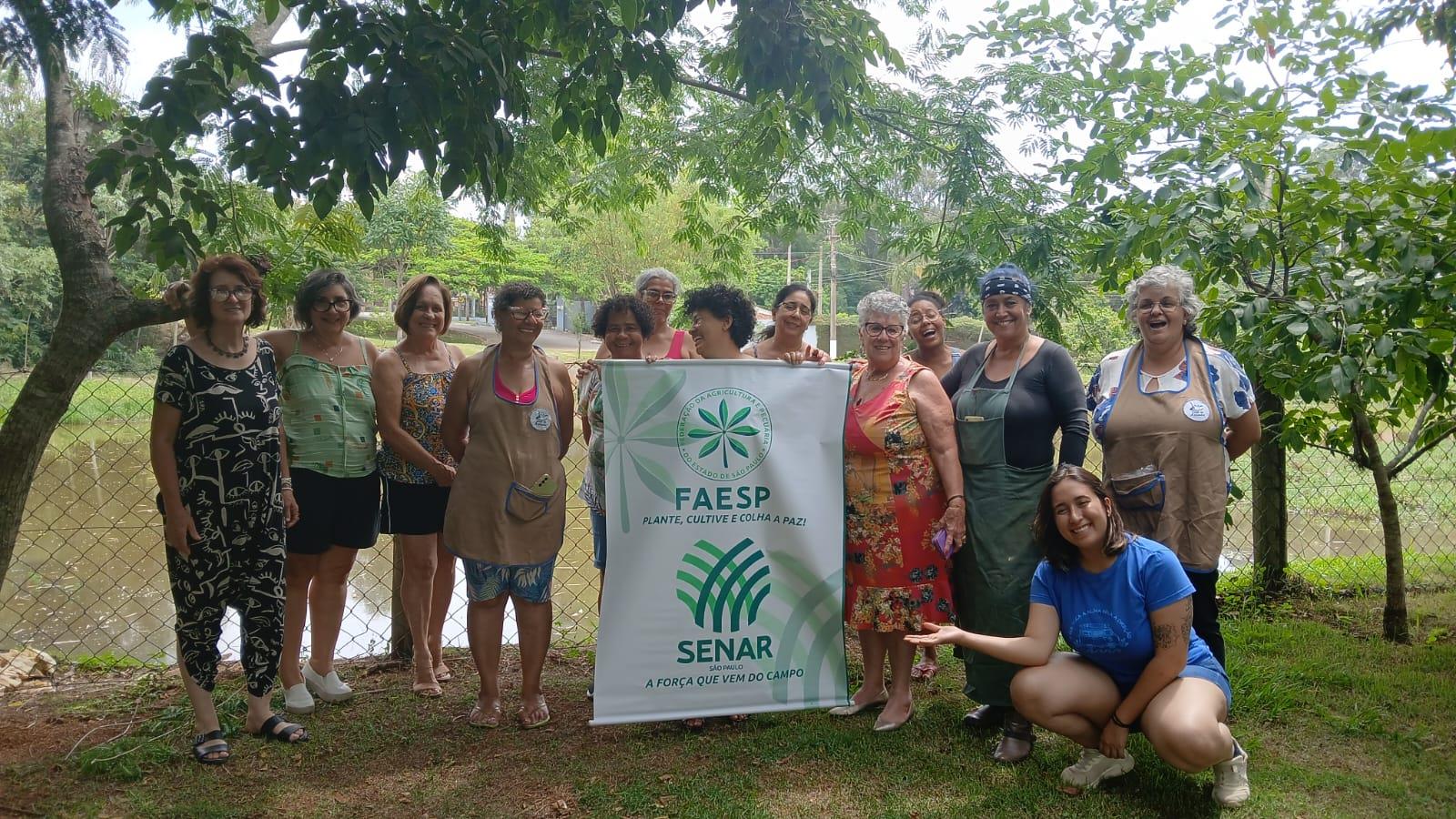 Artesanato folha de coqueiro