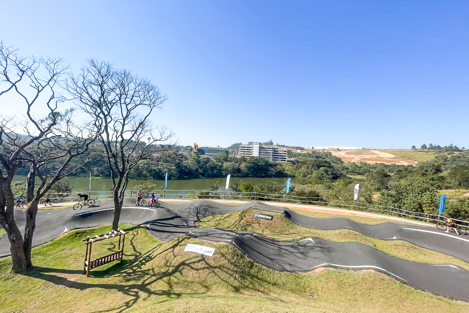 INAUGURAÇÕES-DISTRITO-4