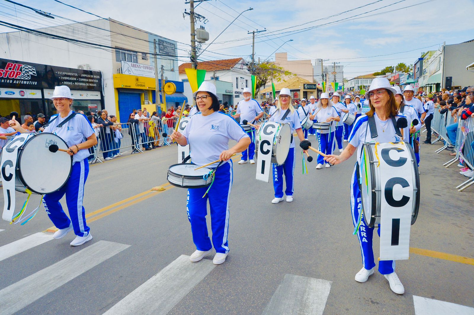 DESFILE (3)