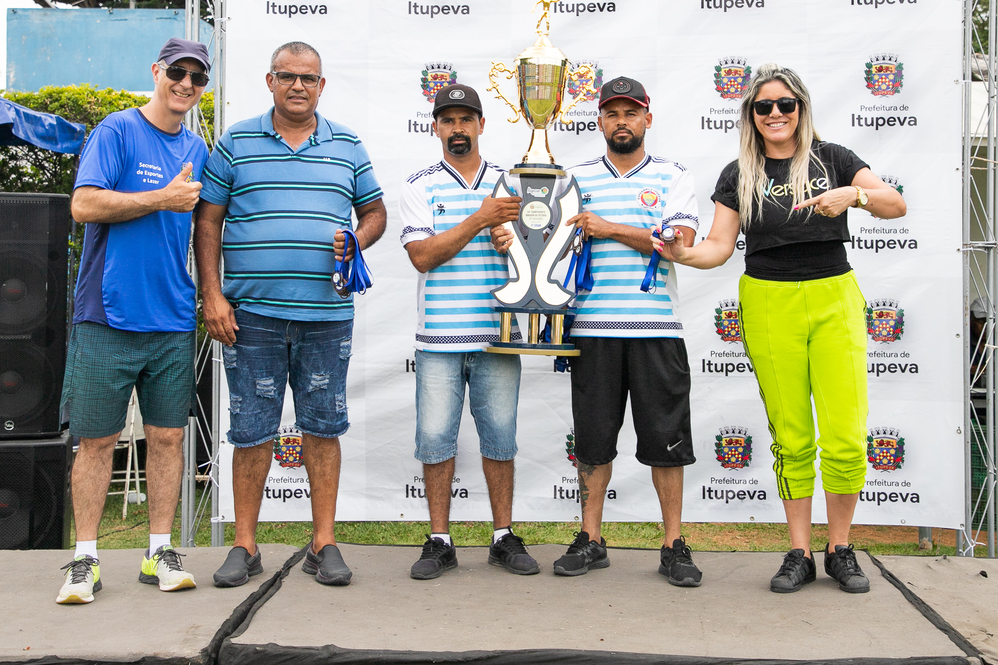 UNIAO-FAVELA-CAMPEAO-8