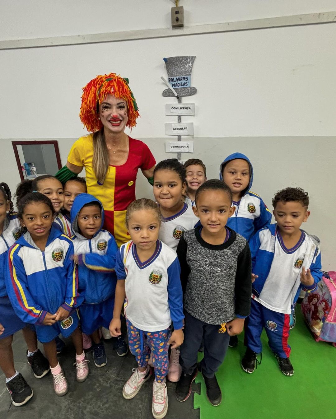 Recebemos a visita dessa boneca de pano tão querida em nosso Brasil   @thais.nussio.pagnan.pusch (4)
