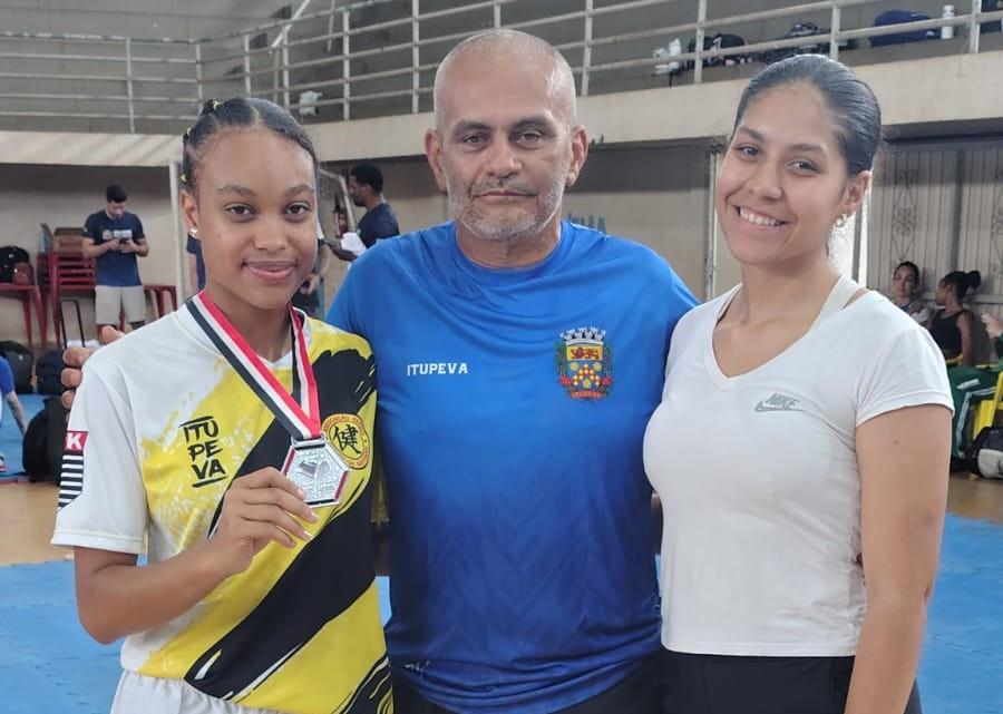 WhatsApp Image 2025-12-12 at 15.42.49