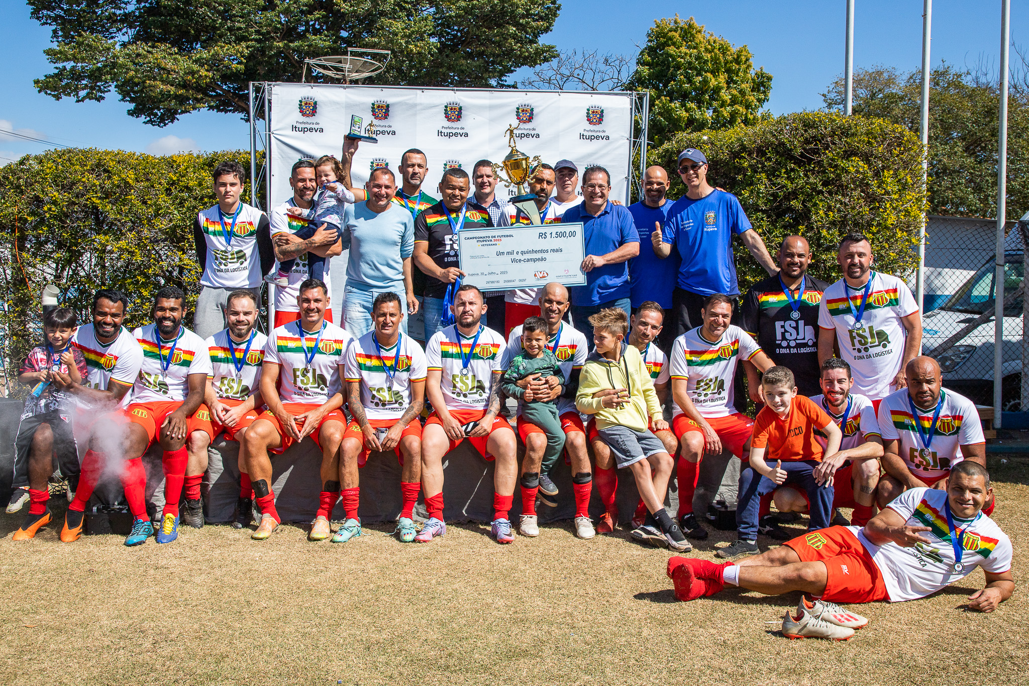 Campeonatos municipais: BDN campeão e semifinais decididas no veterano de  campo - Prefeitura de Itupeva