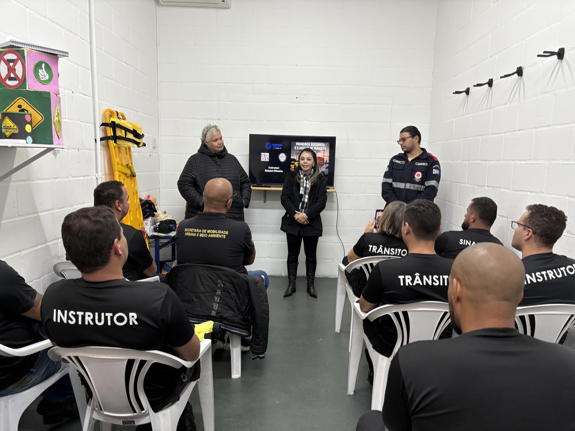 OK Agentes de trânsito (37)