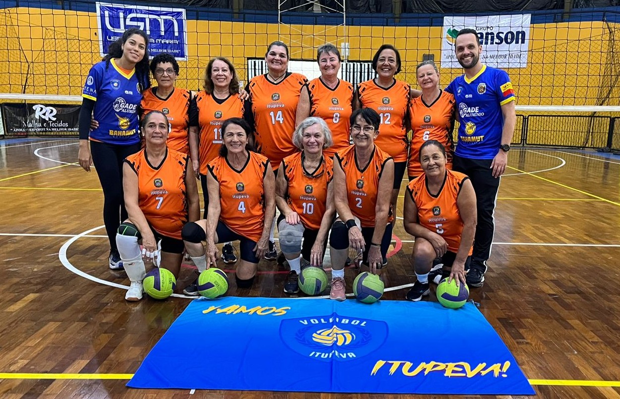 volei f