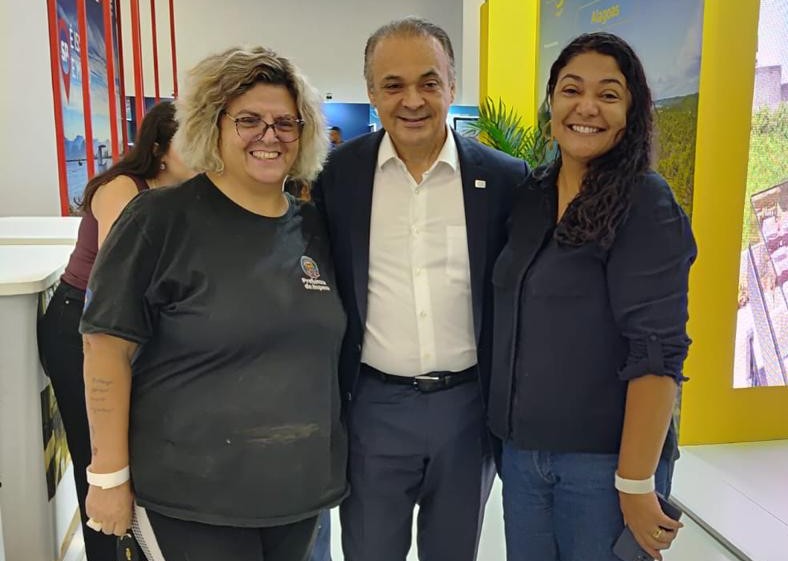 26f1e0fb-3574-4188-959d-108b611cd03c