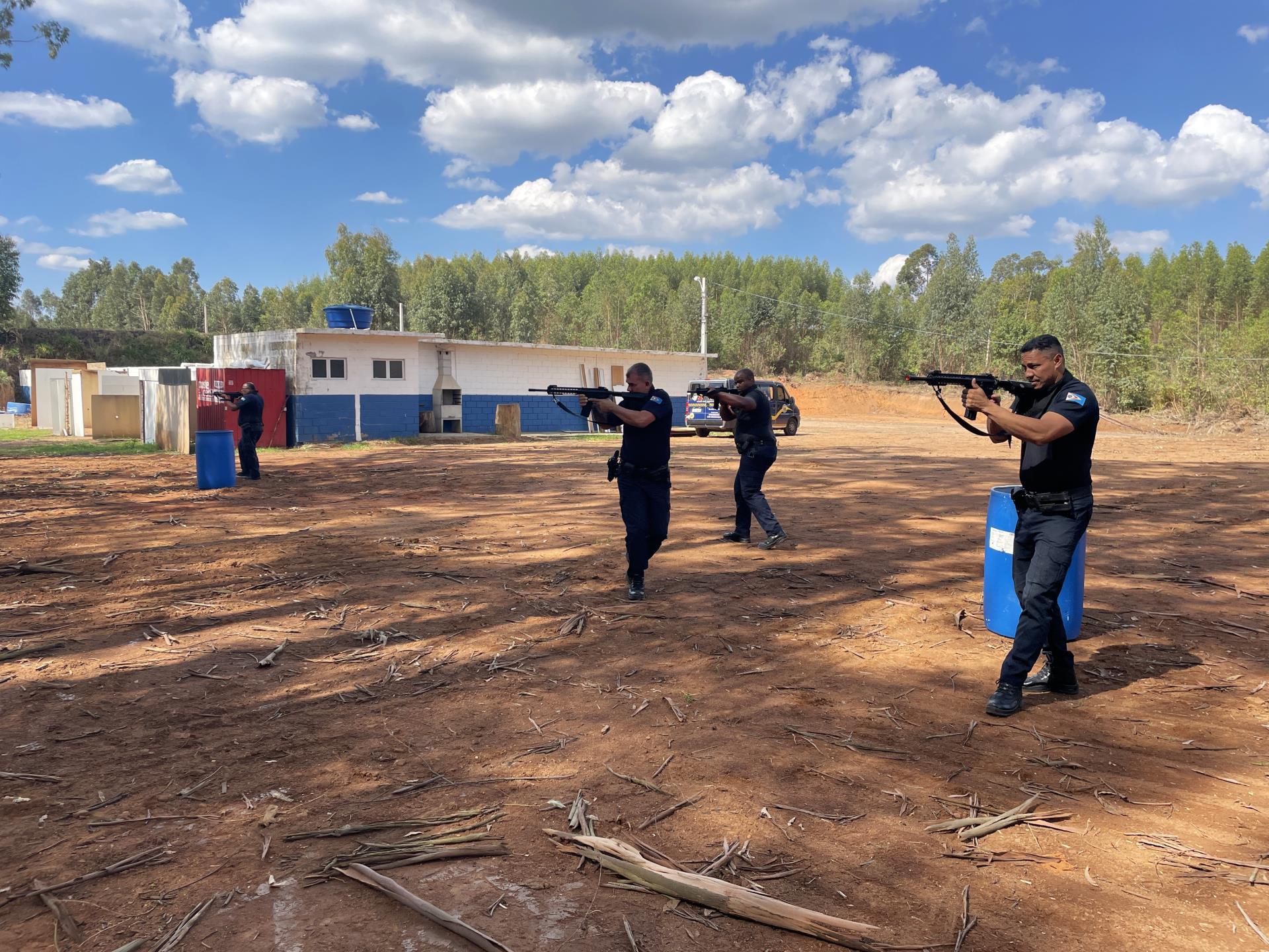 20251111_175536004_iOS