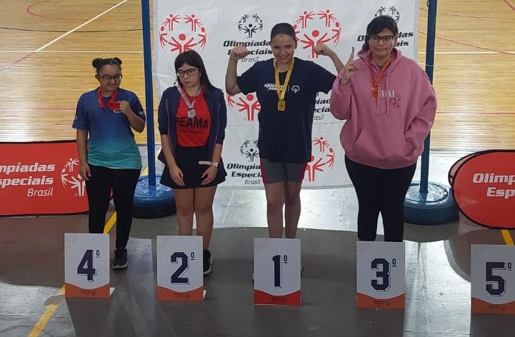 100m rasos feminino Sara 4°