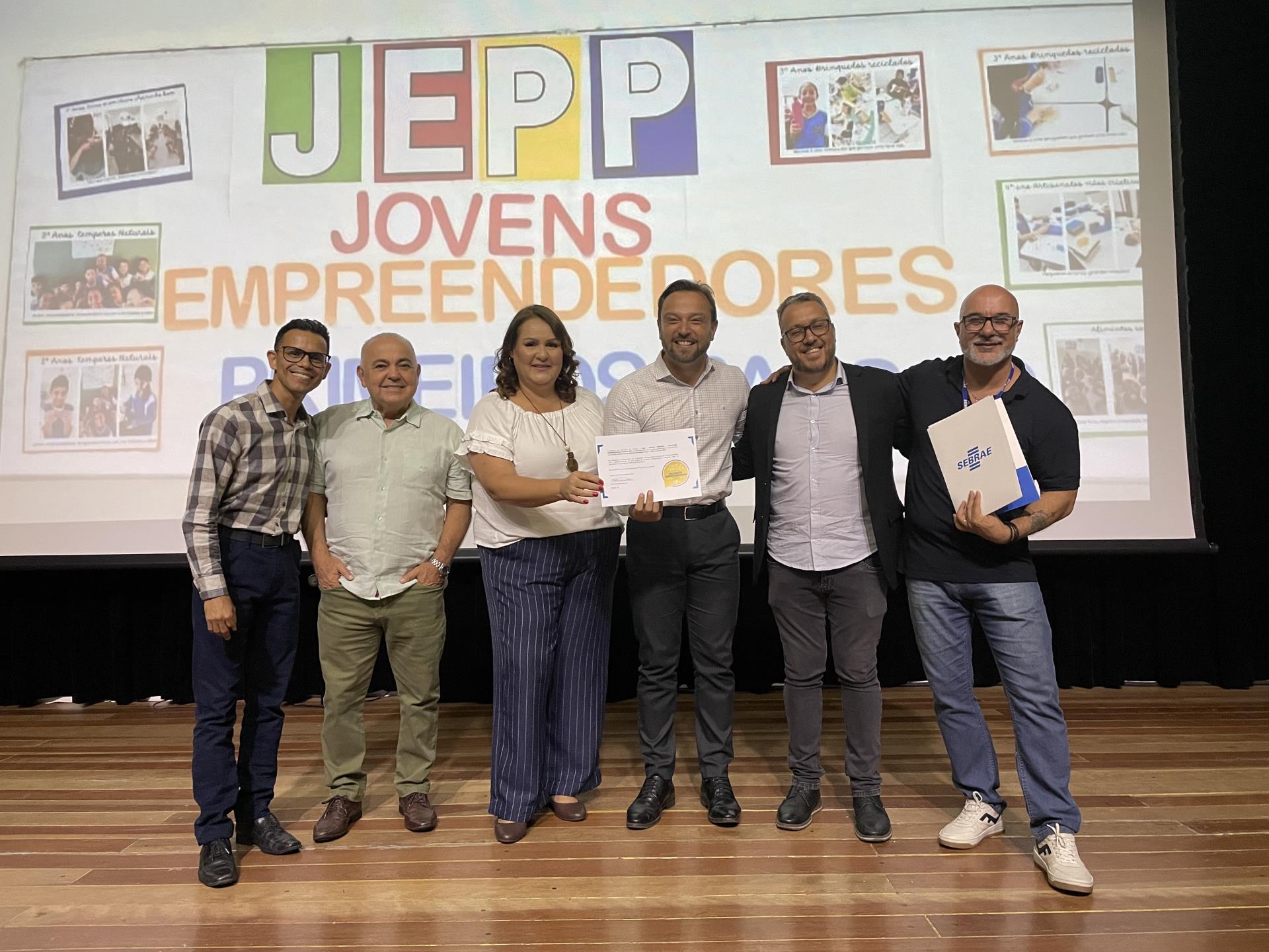 20251202_172015261_iOS