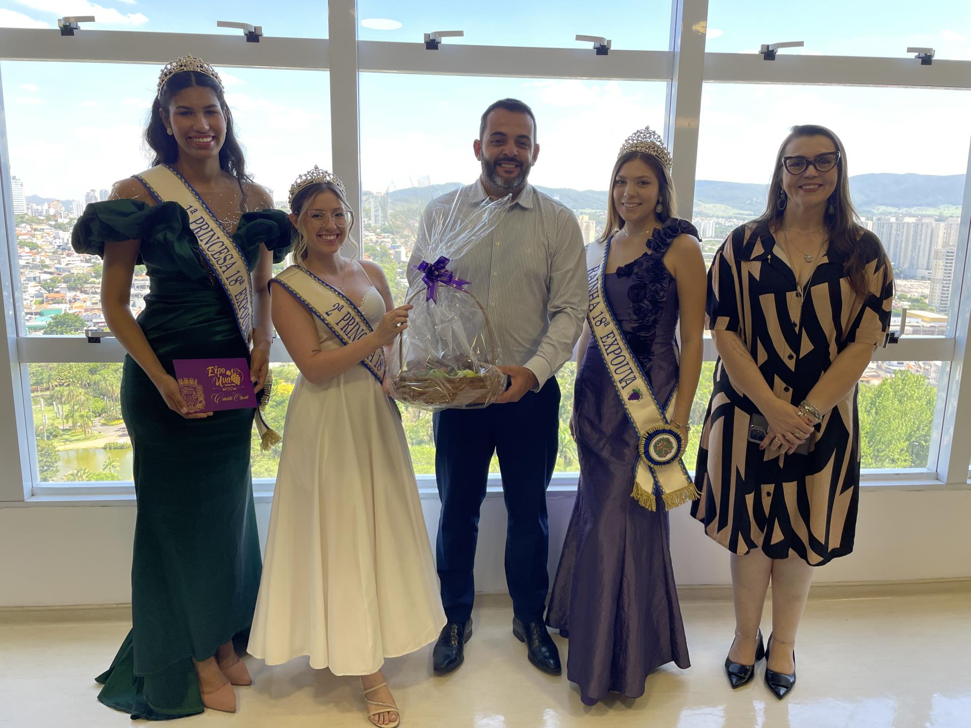 20251126_171957136_ios