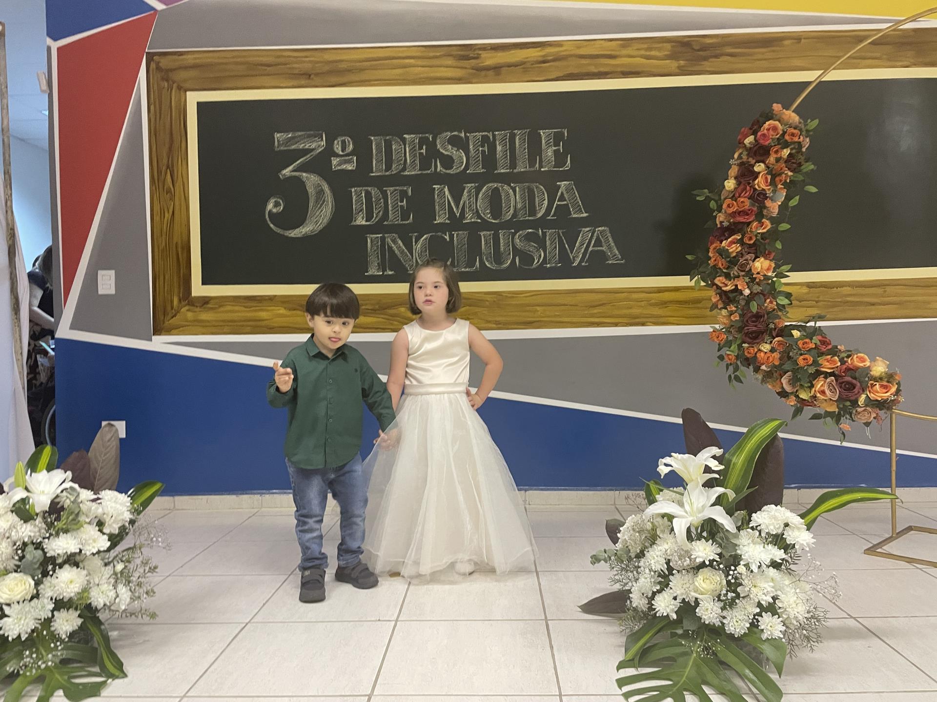 20251203_225131807_iOS