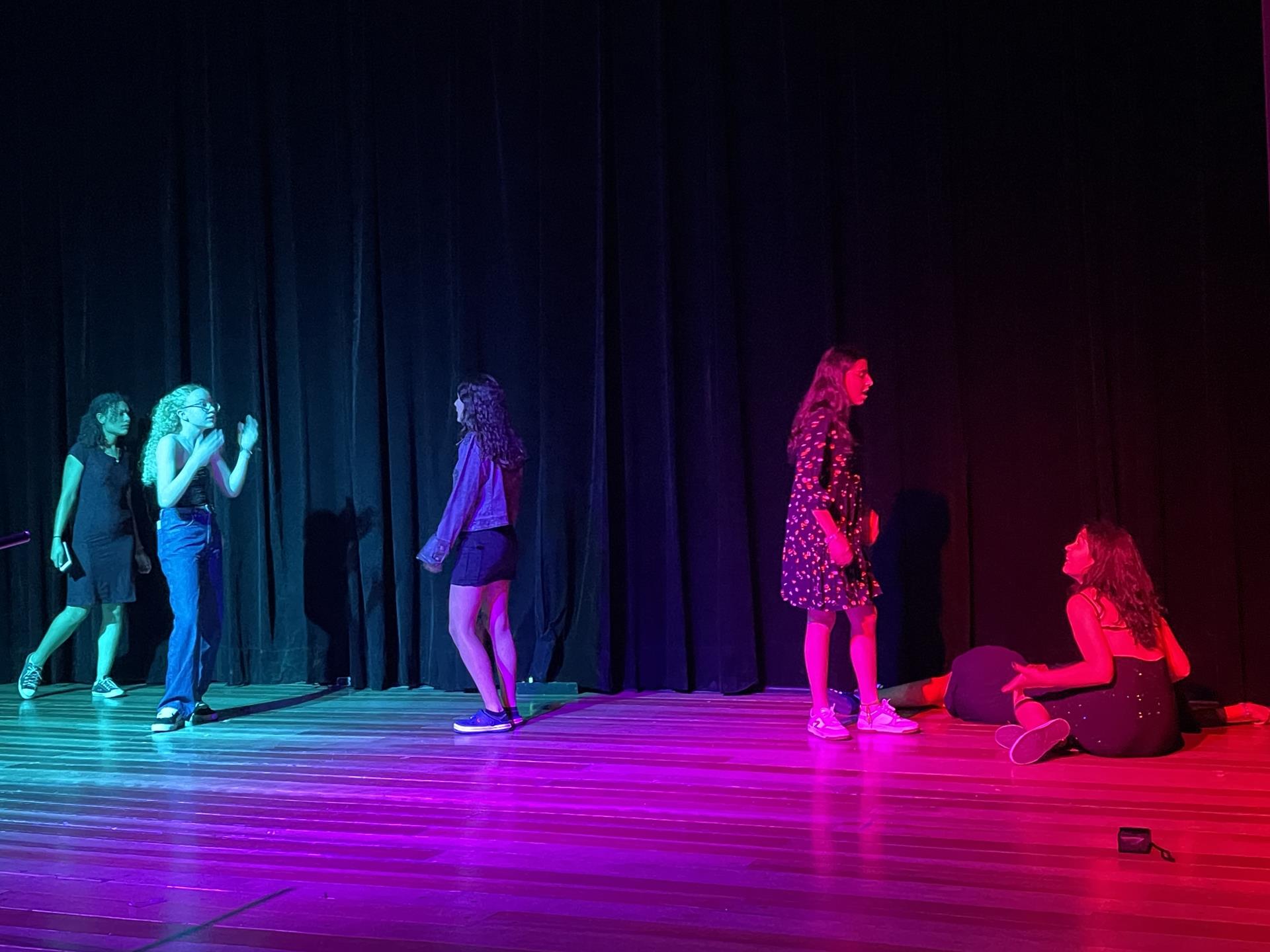 20251204_235616921_ios