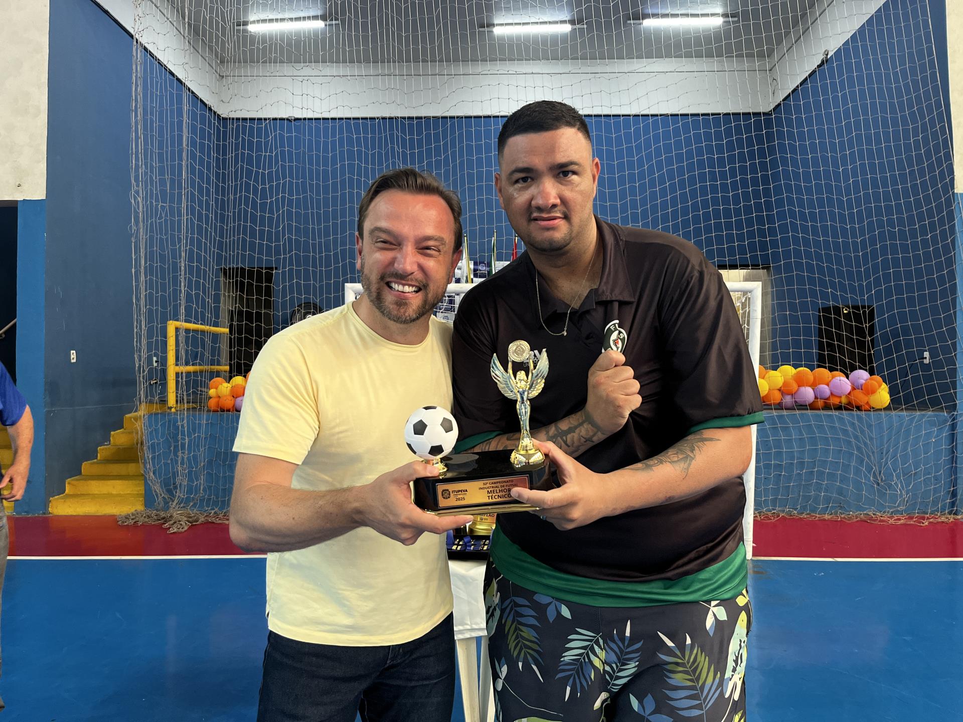 INDUSTRIAL-FUTSAL (7)