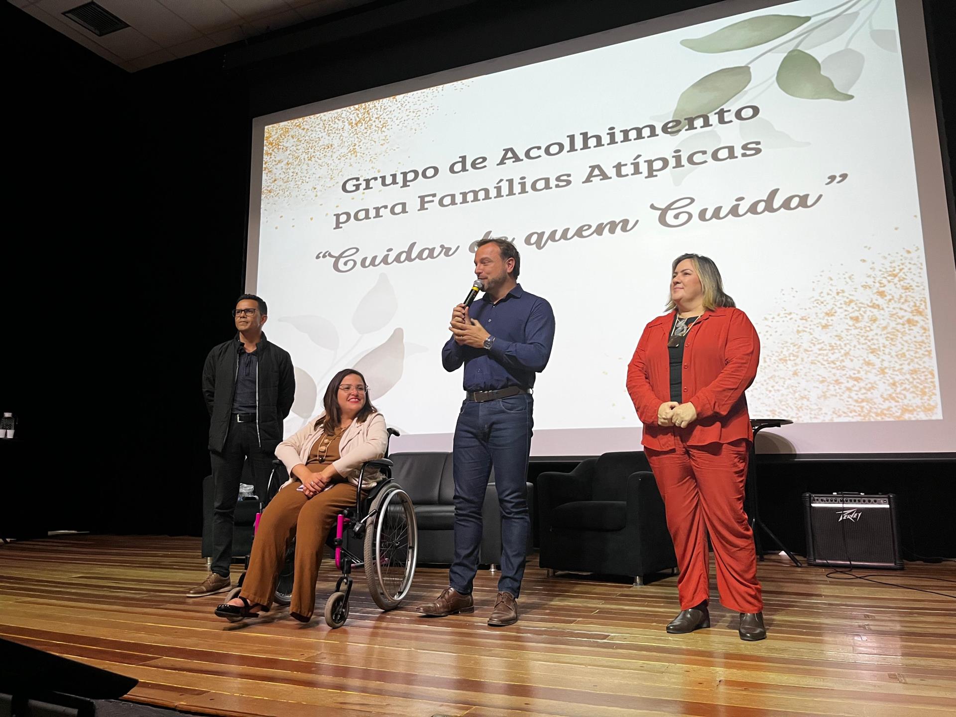 ENCONTRO-ATÍPICO (6)