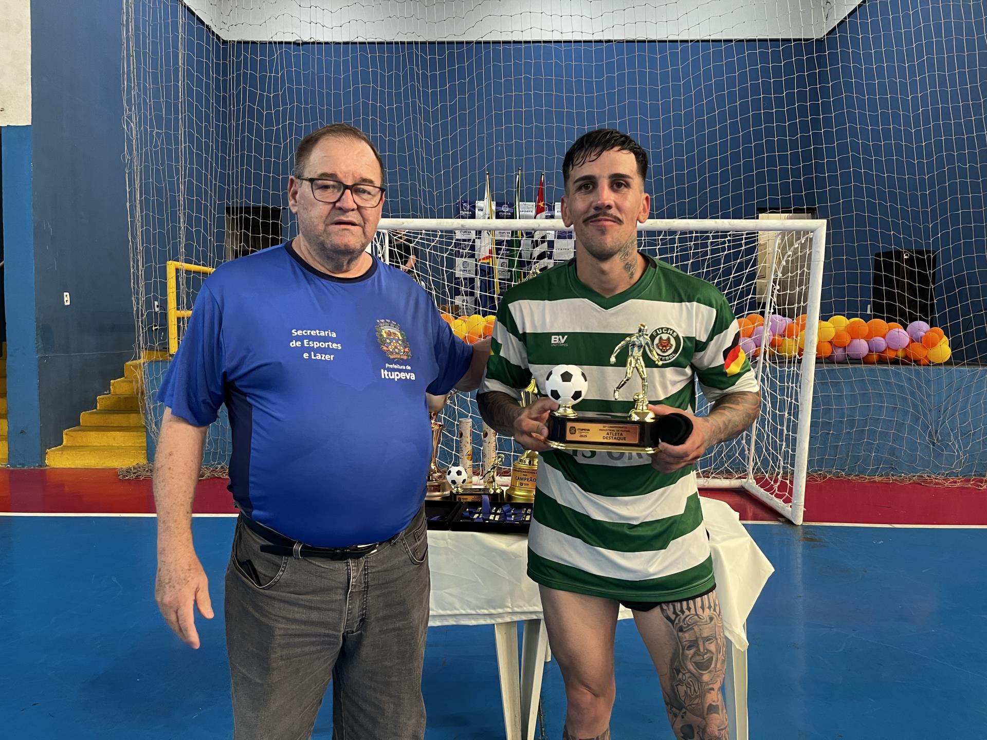 INDUSTRIAL-FUTSAL (8)