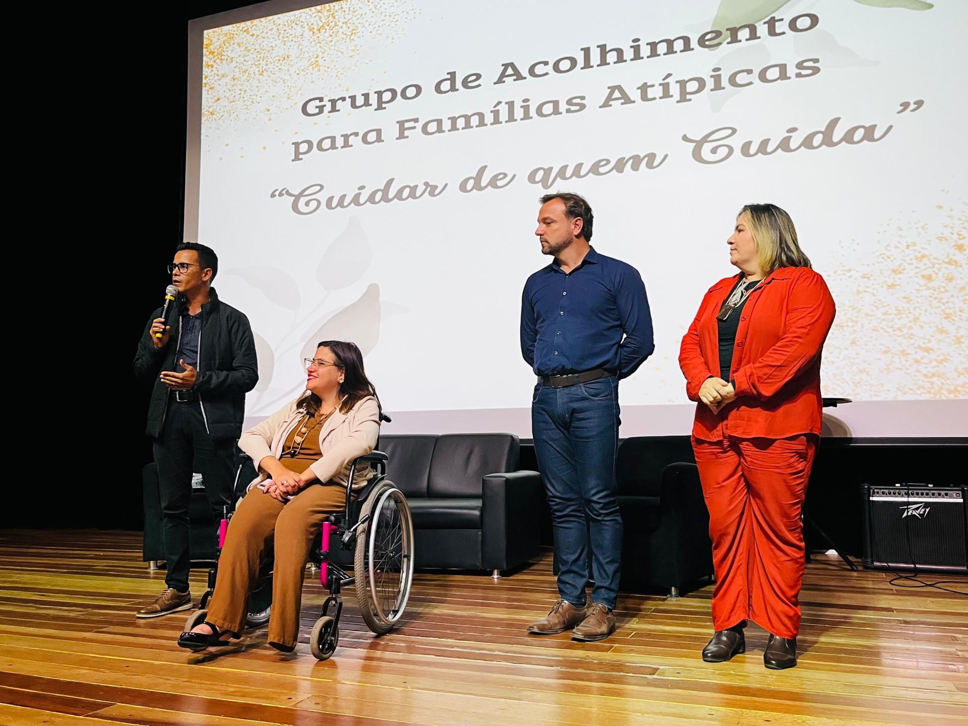 ENCONTRO-ATÍPICO (7)