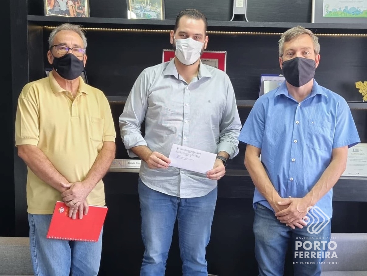 Release 883-2021 - Reinaldo Barroso, Rômulo Rippa e Rogério Moraes