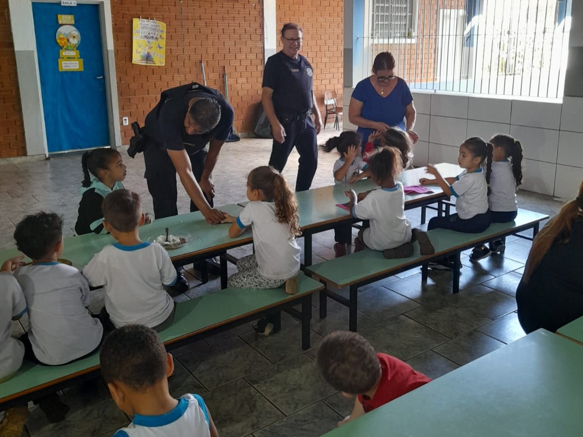 Release 100-2025 - gcm ronda escolar 2