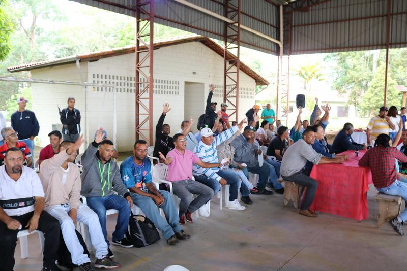 Confraternização Frente