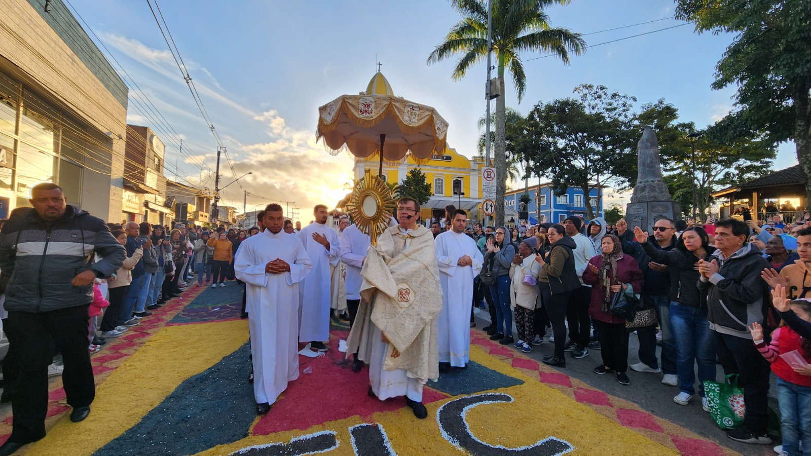 Procissão de Corpus Christi em Itapecerica da Serra (Foto: Divulgação/Prefeitura de Itapecerica da Serra)