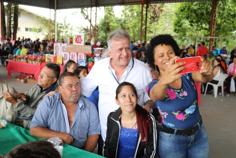 Confraternização Frente