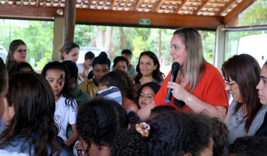 Brincadeiras e muita emoção marcam o Dia das Crianças atendidas pelo serviço social do município