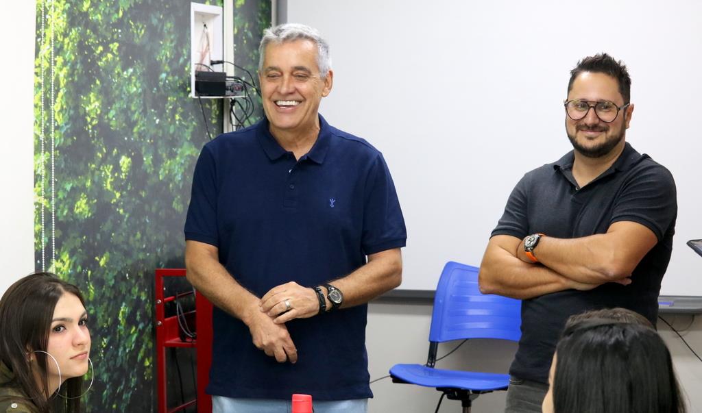 Mauro Naves