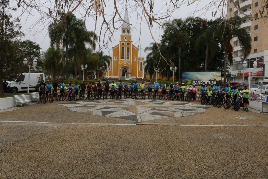 Pedala Paraná Solidário ocorreu em Mandirituba.