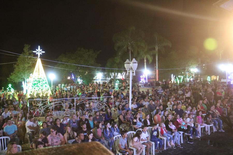 E magia do natal, tomou conta de Mandirituba