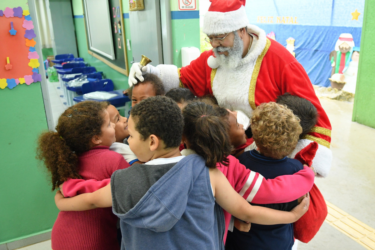Aberto chamamento público para doação de brinquedos da campanha Natal Feliz do Fundo Social