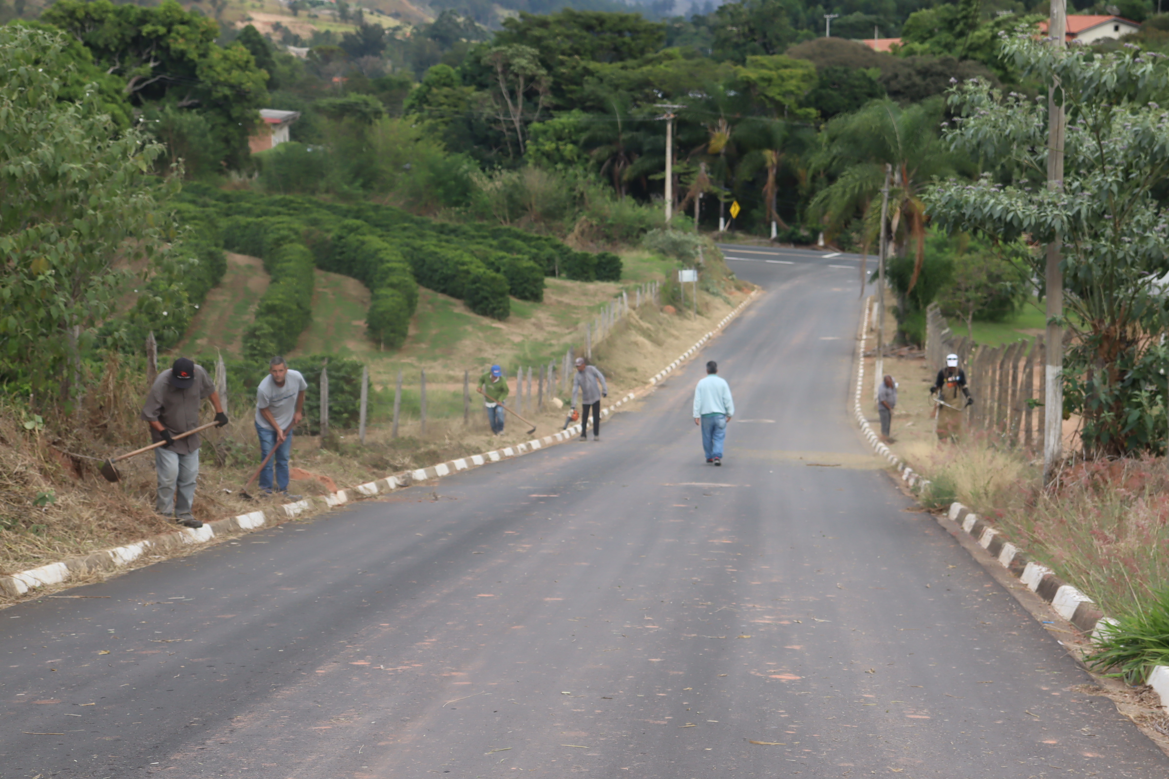 ESTRADA MUNICIPAL ANTÔNIO PERLI