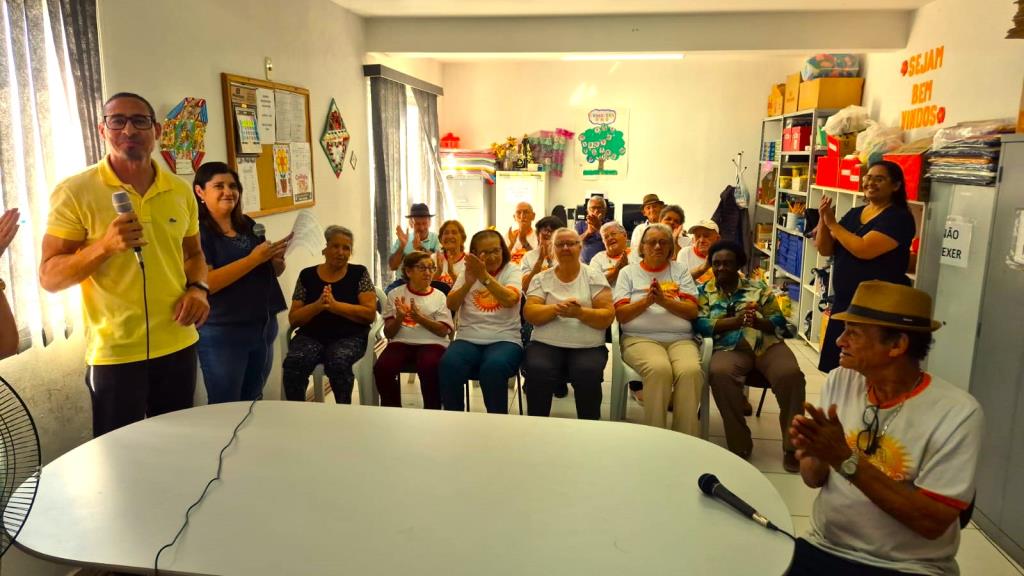 Projeto Casa Dia faz almoço em homenagem ao Dia das Mães