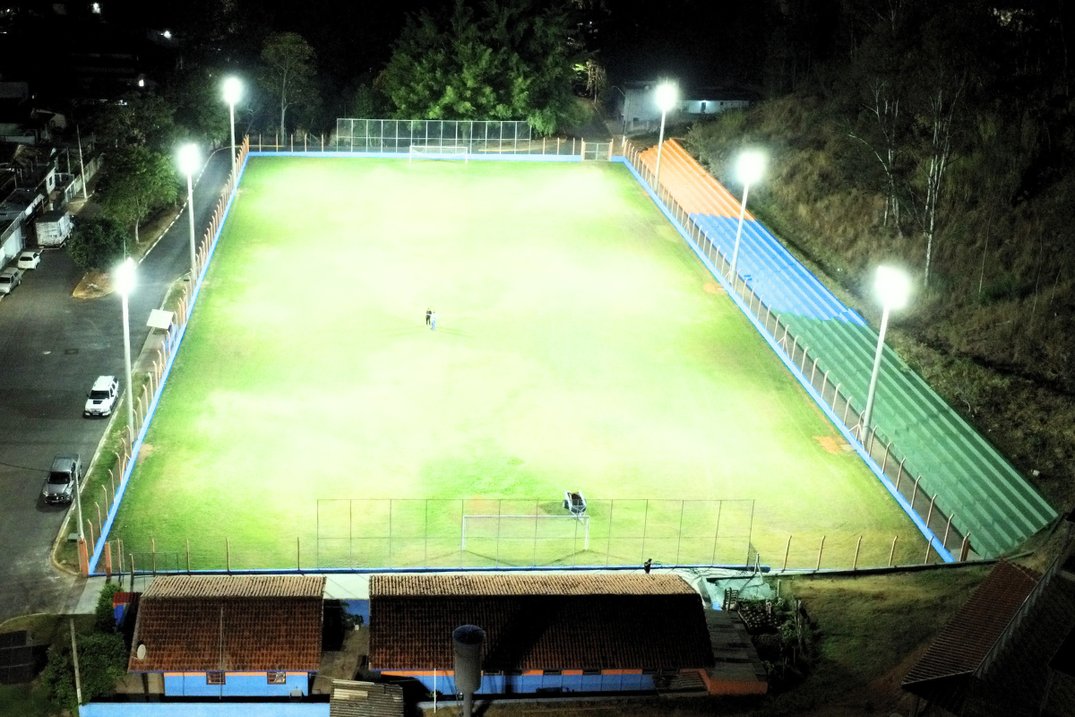 Serra Negra inaugurou revitalização e iluminação do Campo de Futebol Giuseppe Raymondo