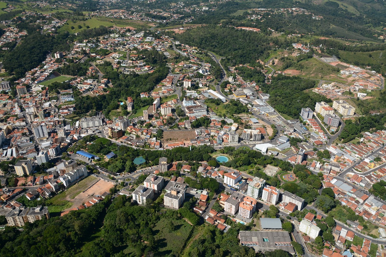 EQUIPE DA PREFEITURA ESCLARECEU DÚVIDAS SOBRE CONVÊNIOS COM O DADETUR