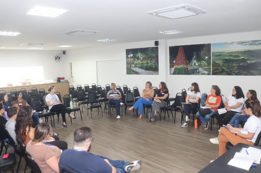 Prefeitura de Serra Negra sediou formação do Projeto Nós na Rede do Ministério da Saúde