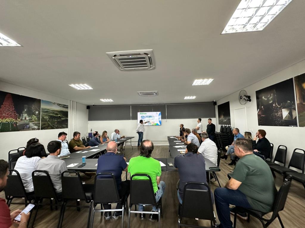 Serra Negra sediou Assembleia de Prefeitos do CISBRA com pautas voltadas à gestão regional