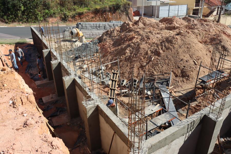 Complexo de Saúde e SAMU têm obras em fase de alicerces