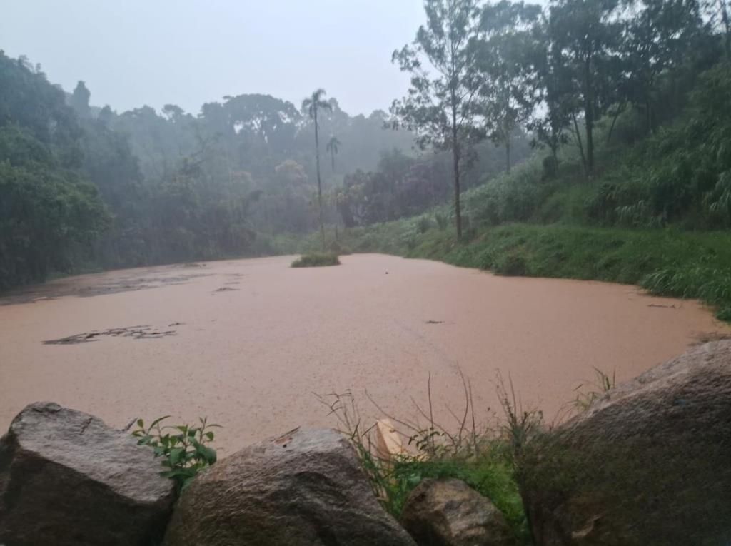 “Programa de Combate a Enchentes” contribui para minimizar impactos das fortes chuvas na cidade