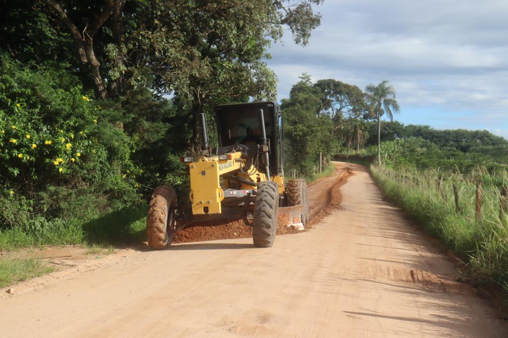 EQUIPES DE ZELADORIA TRABALHAM POR TODA A CIDADE