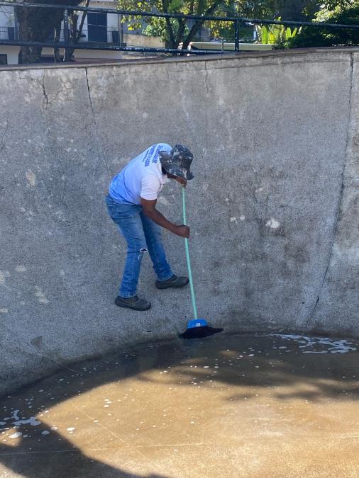 PREFEITURA REALIZOU LIMPEZA DA PISTA DE SKATE DE SERRA NEGRA