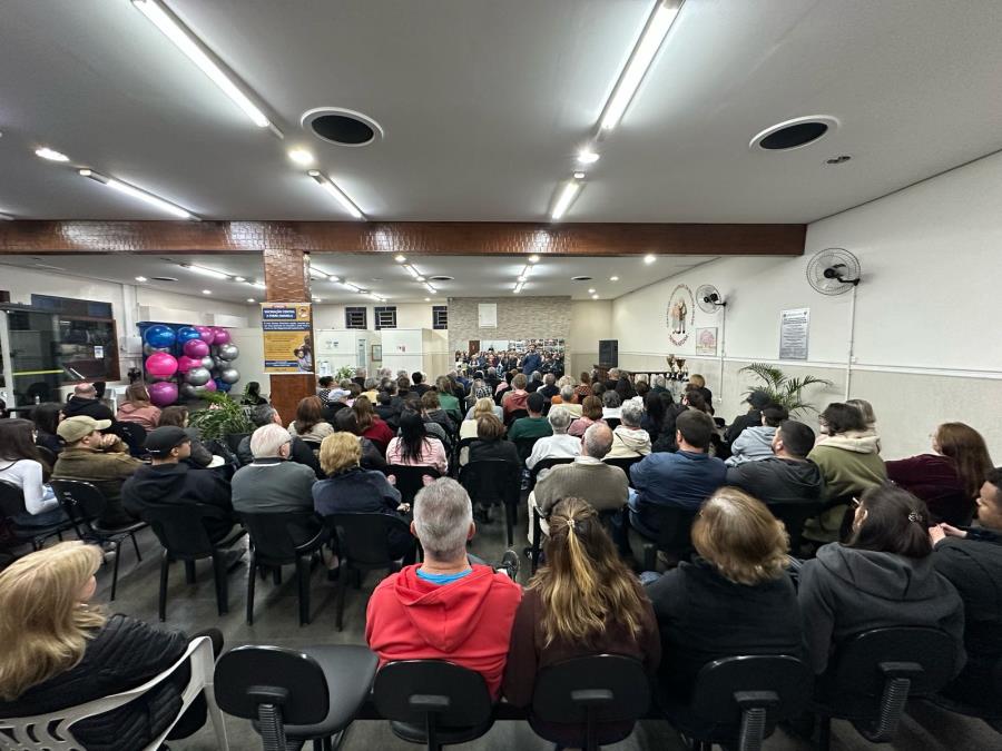 FUNDO SOCIAL LEVA CUIDADO E ESCUTA À POPULAÇÃO COM PALESTRA SOBRE SAÚDE EMOCIONAL