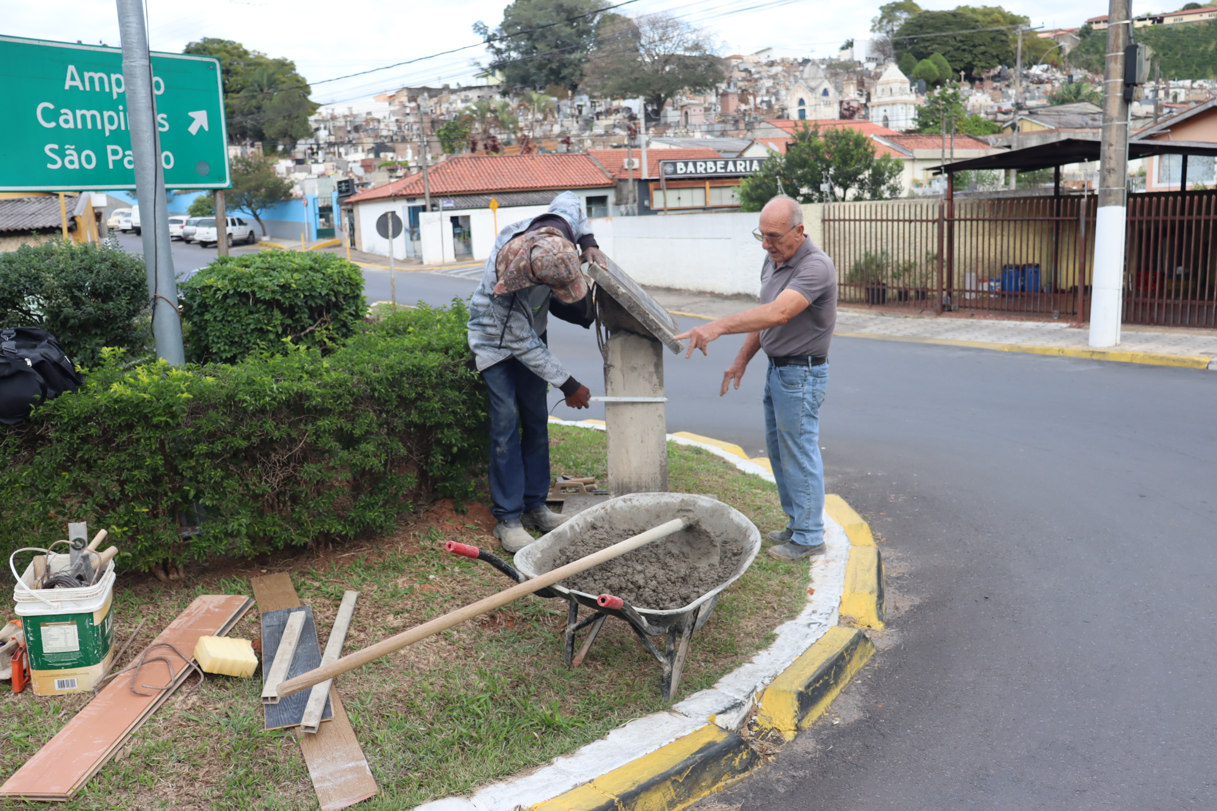 INTERVENÇÃO NA ROTATÓRIA JOSÉ PINHEIRO