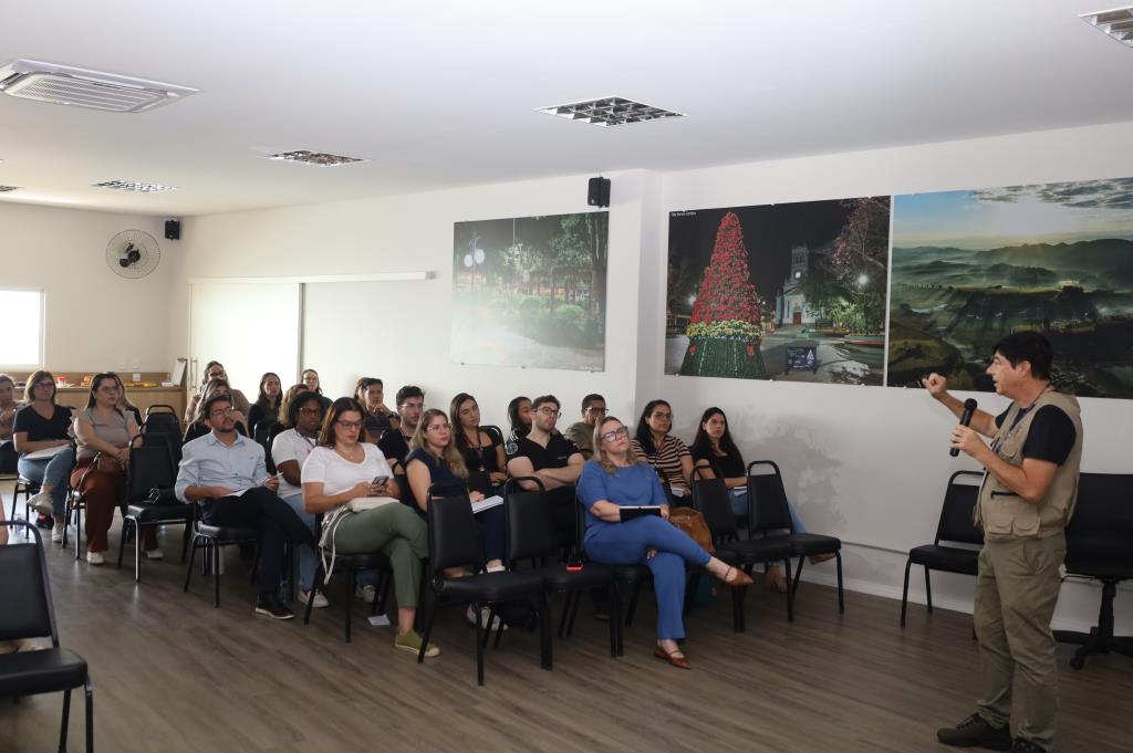 Prefeitura de Serra Negra sedia capacitação regional sobre manejo de arboviroses