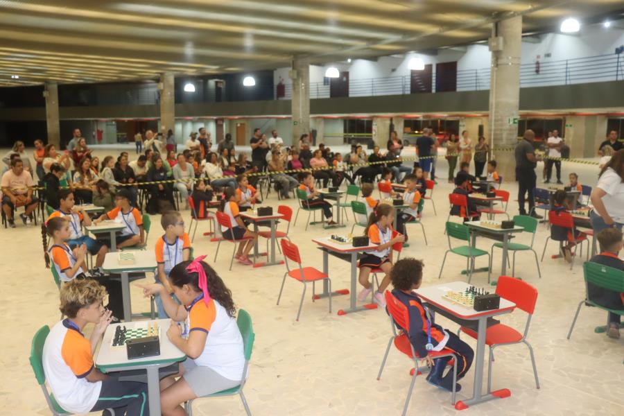 ENCERRADO O 4º CAMPEONATO DE XADREZ DAS ESCOLAS MUNICIPAIS