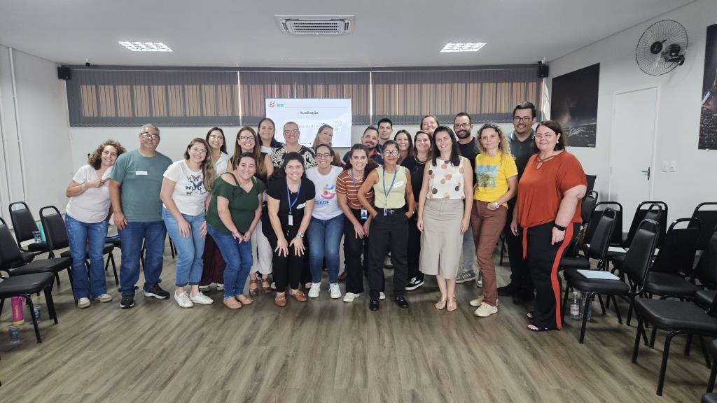 Profissionais de atenção psicossocial da região recebem treinamento no Centro Administrativo Prefeito Jesus Adib Abi Chedid