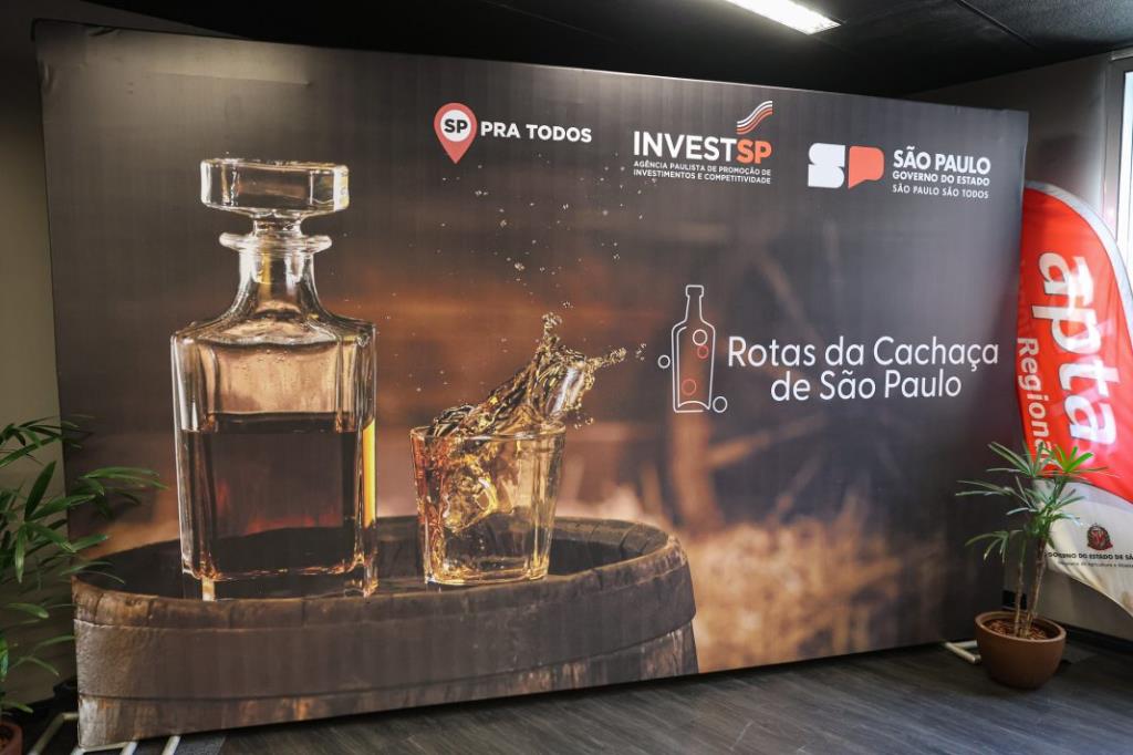 SERRA NEGRA INTEGRA ROTAS DA CACHAÇA DO ESTADO DE SÃO PAULO