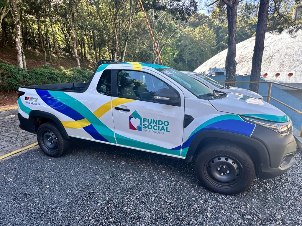 FUNDO SOCIAL DE SERRA NEGRA RECEBE CARRO ZERO KM PARA REFORÇAR ATENDIMENTO À POPULAÇÃO