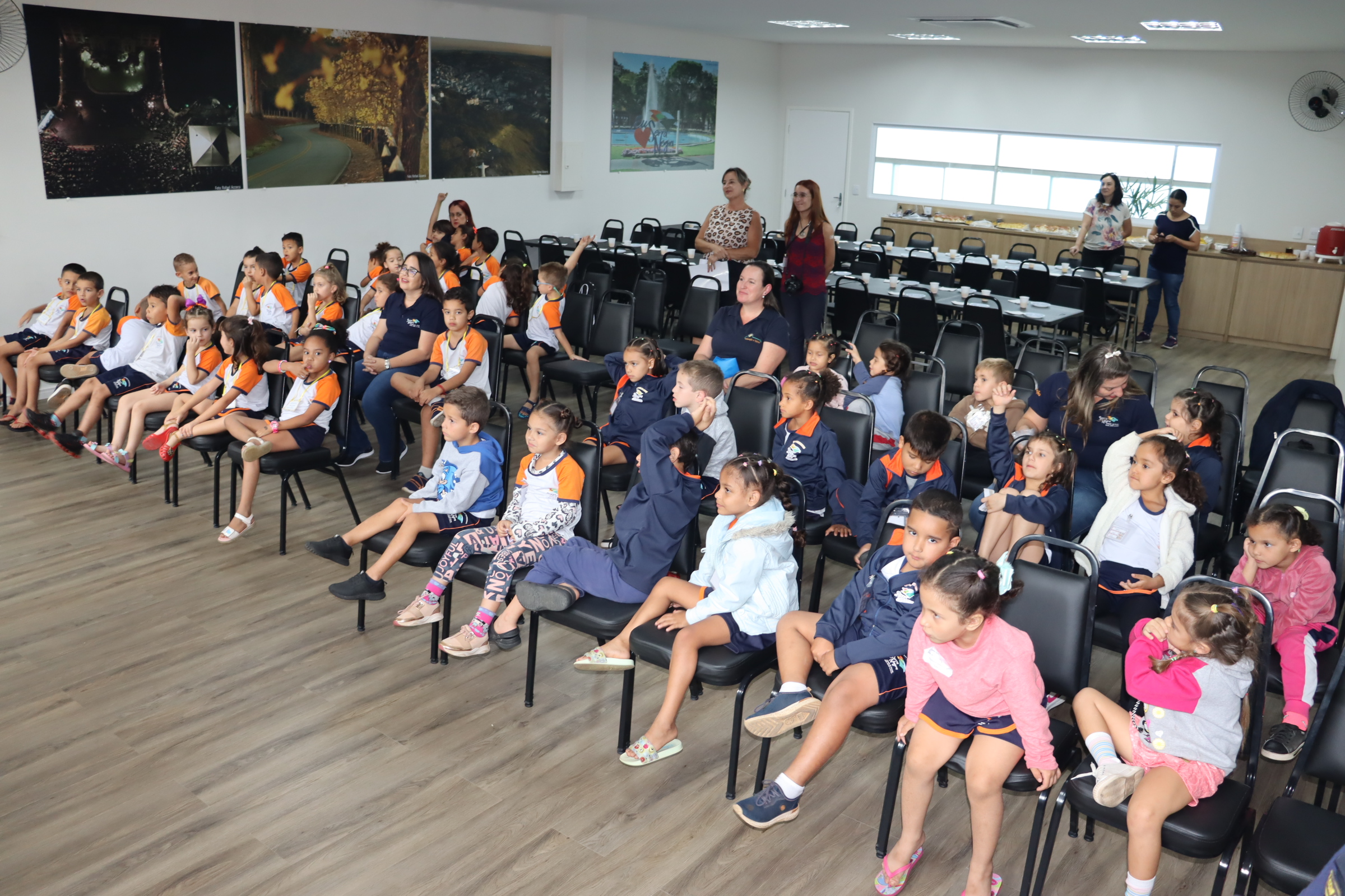 DESPERTAR DA CIDADANIA – MAIS ALUNOS CONHECERAM FUNCIONAMENTO DA PREFEITURA