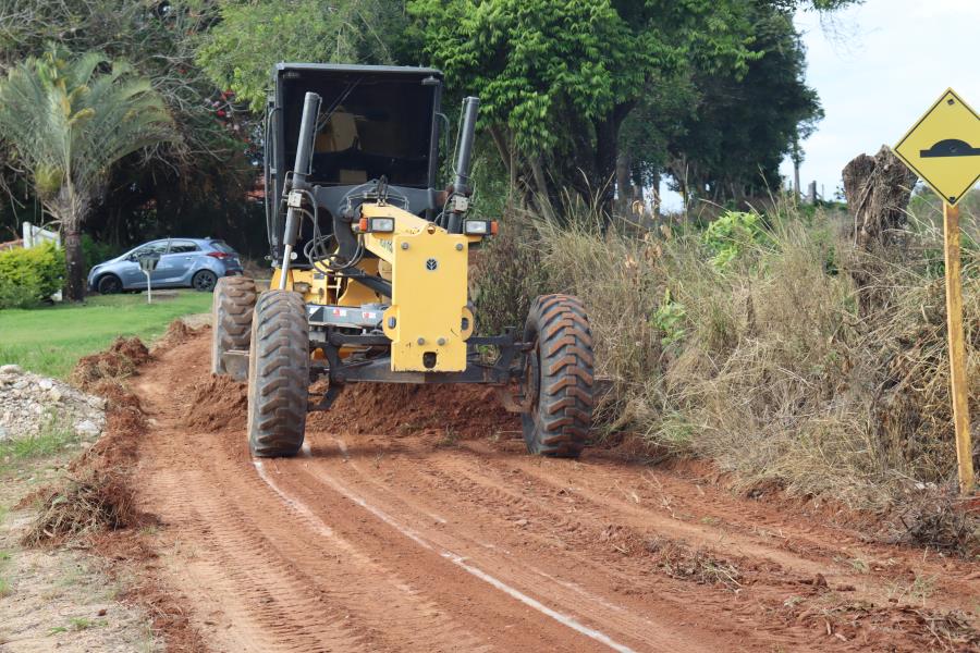 PREFEITURA REALIZOU MANUTENÇÃO EM RUAS DO JARDIM DO SALTO I